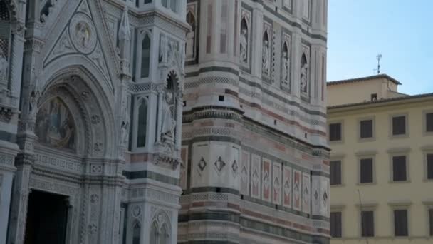 The cattedrale di santa maria del fiore englisch: cathedral of saint maria of the flower in florence, italien. — Stockvideo