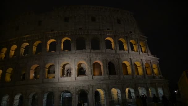 Řím: Colosseum noc — Stock video