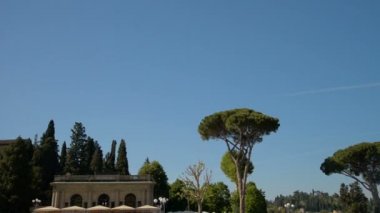 Muhteşem manzaralı panoramik Floransa, İtalya, David heykelinin kopyası ile ünlü Meydanı Piazzale Michelangelo olduğunu.