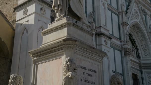 Флоренції (Італія)-близько 2017: Базиліки Санта-Кроче, найбільший костелі в світі. — стокове відео