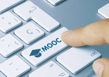 Mooc - Beyaz Klavye Anahtarına Yazı