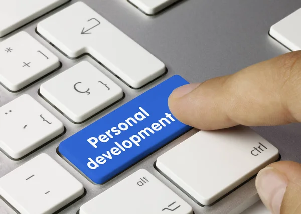Personlig Utveckling Skrivet Blue Key Metallic Keyboard Fingertryckning Nyckel — Stockfoto