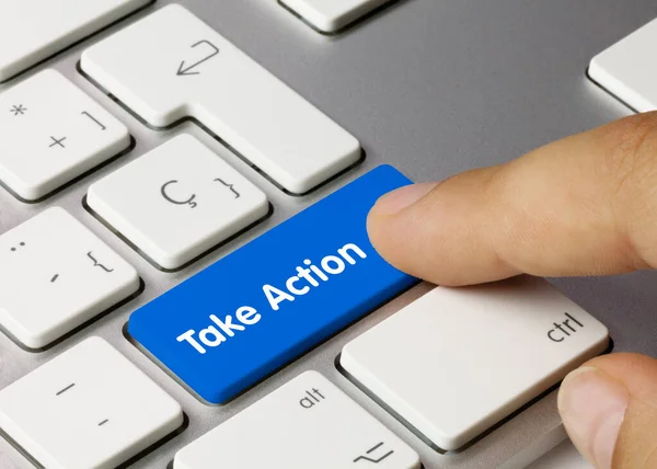 Take Action Written Blue Key Metallic Keyboard Stisknutí Klávesy Prstu — Stock fotografie