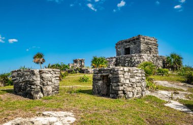 Tulum arkeoloji sahasında Maya kalıntıları. Quintana Roo, Meksika.