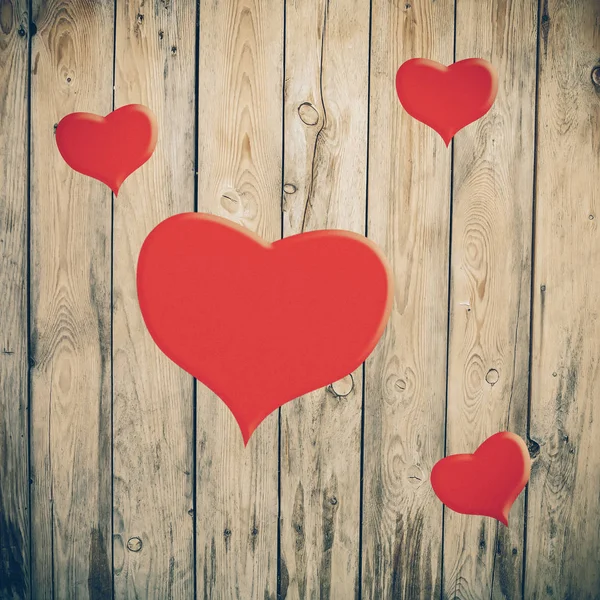 Rött hjärta med bokeh bakgrund — Stockfoto