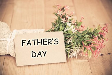 mutlu Babalar Günü tebrik kartı 