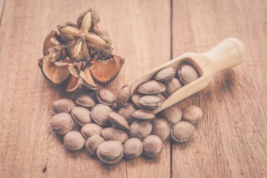 kurutulmuş kapsül Sacha InChI fıstıkla ahşap meyvesi tohumu 