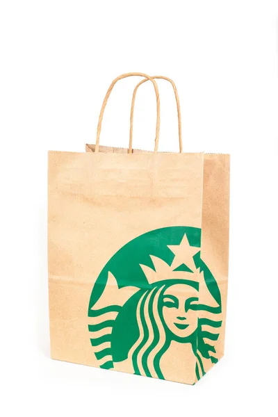 Hergebruik papieren tas van Starbuck Coffee logo favoriete dranken bij B — Stockfoto