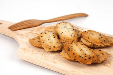 Siyah susam ile küçük tatlı kurabiye ev yapımı, 