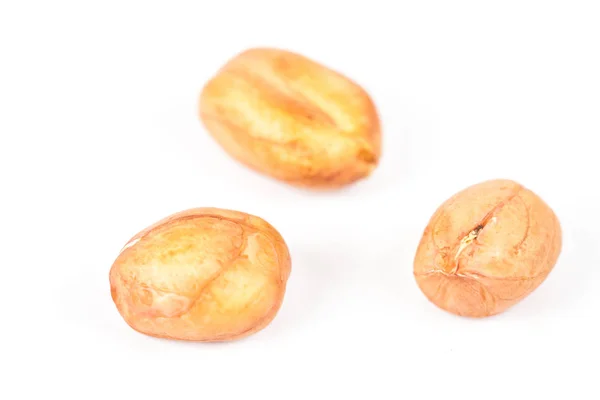 Noz moída ou amendoim sobre fundo branco — Fotografia de Stock