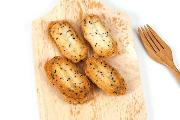 Siyah susam ile küçük tatlı kurabiye ev yapımı, 