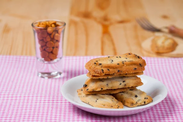 Ev küçük tatlı kurabiye siyah susam, genellikle roun ile yapılan