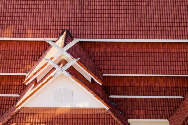 Vintage kırmızı cray çatı ve doku ve desenler eski döşer.