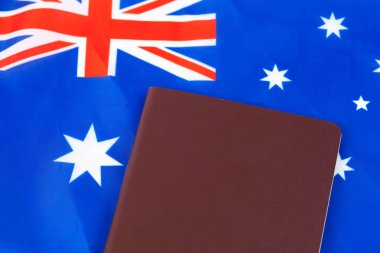 Avustralya kavramı, Avustralya bayrağı pasaportla eğitim