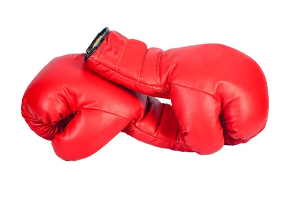 Coppia di guanti da boxe in pelle rossa o guantone isolato su schienale bianco — Foto Stock
