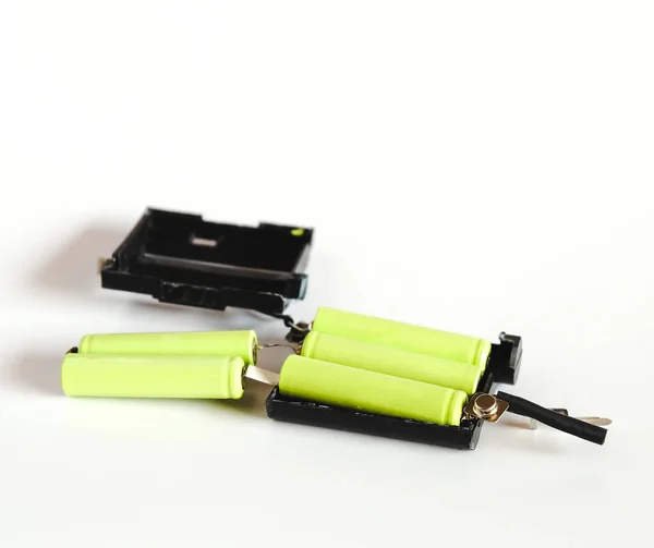 Réparer Les Batteries Lithium Ion Rechargeables Isolé Sur Fond Blanc — Photo