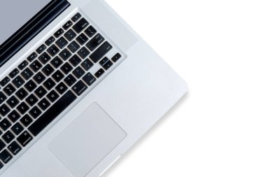 Arkaplanı izole ederken yeni dizüstü bilgisayar görüntüsü .