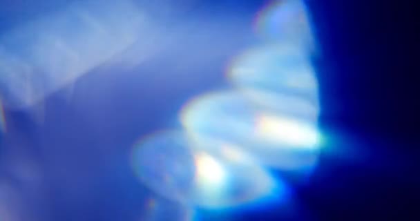 Siyah Arkaplanda Mavi Işık Sızıntısı Üst Üste Koy Geçiş — Stok video