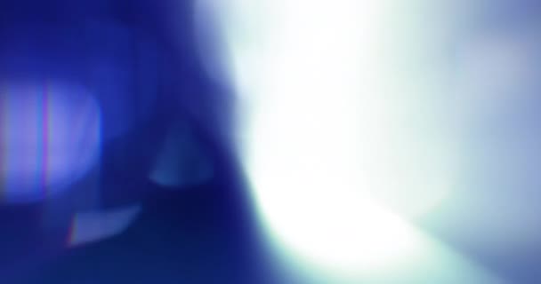 Kara Arkaplanda Soğuk Işık Sızıntısı Üst Üste Koy Dönüşüm Video — Stok video