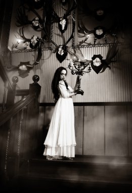 Demonical hayalet kız