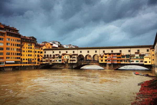 Bridge in Florence Ponte Vecchio — Stock Photo, Image