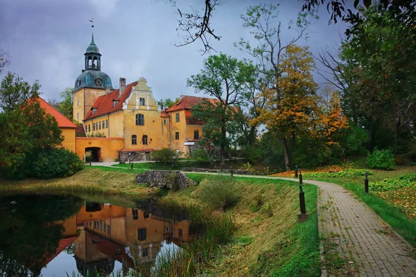 Lielstraupe zamek w Łotwa — Zdjęcie stockowe