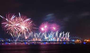Selam riga gece gökyüzü