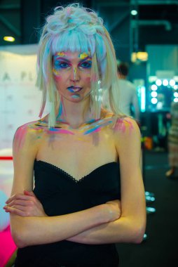 Beauty Show 2019 Varşova, Polonya. Güzellik, cilt ve saç bakımı endüstrisi. Bilet etkinliği. Referansa gerek yok.