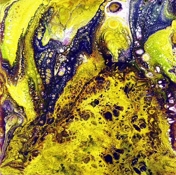 Ліґідський акварель і чорнило абстрактного кольору живопису. Мокрі панчохи ілюстрації, абстрактний фон і шпалери. Жовтий і синій кольори — стокове фото