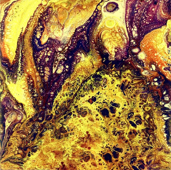 Kontanta akvarell och tusch abstrakt guld målning. Våt flåsade illustration, abstrakt bakgrund och tapeter. Magenta, gult och guld färger — Stockfoto