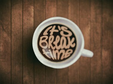 Kahve fincanı ile yazı, motivasyon tırnak kirlenmiş, zaman, doğru zamanı hakkında zaman. Motivasyon ile kahverengi ahşap zemin üzerinde gerçekçi sade kahve. Sabah kahvesi