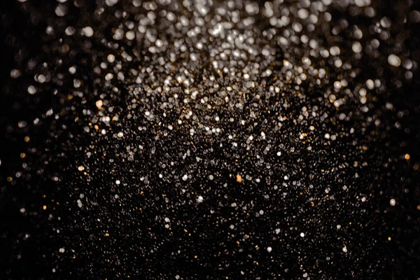 Zwarte glitter sparkle achtergrond. Zwarte vrijdag glanzende patroon met pailletten. Kerst glamour luxe patroon, zwarte kerst en glitter diamant achtergrond. Donker zilveren patroon. — Stockfoto
