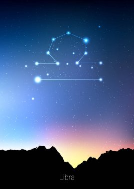 Terazi zodyak takımyıldızlarını orman manzara siluet galaxy ve arkasında boşluk güzel yıldızlı gökyüzü üzerinde abone. Terazi Astroloji sembolü takımyıldızı derin cosmos arka plan üzerinde. Kart tasarımı