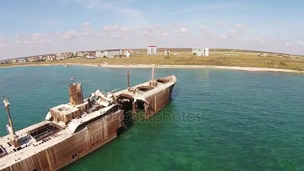 Evangelia Shipwreck on the Black Sea Coast — Stock Video