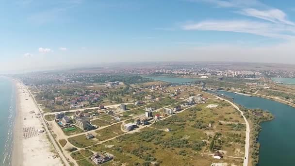 Luchtfoto van Navodari City, Roemenië, — Stockvideo