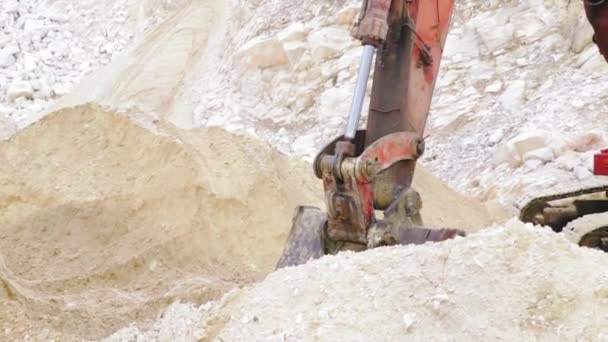 Heavy Machinery Digging Mine Sand Loading Excavator Excavation — Stock Video