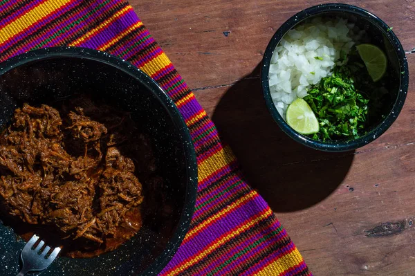 Мексиканська яловичина Barbacoa Stew, традиційна мексиканська їжа — стокове фото