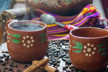 Cafe de Olla, Clay Pots 'tan geleneksel Meksika kahvesi.