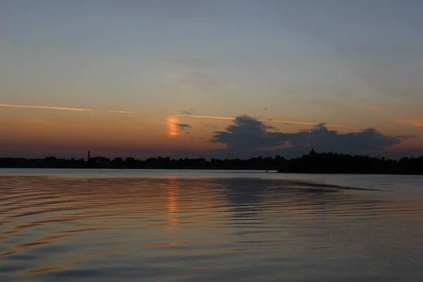 Naranja Hermosa Puesta Sol Sobre Río Volga Astracán — Foto de Stock