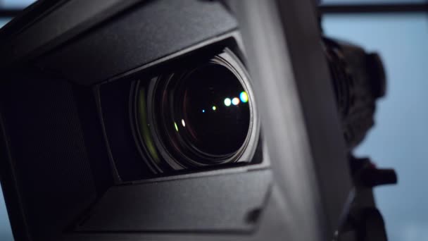 Video Kamera Panorering Och Zooma Videokamera Linser — Stockvideo