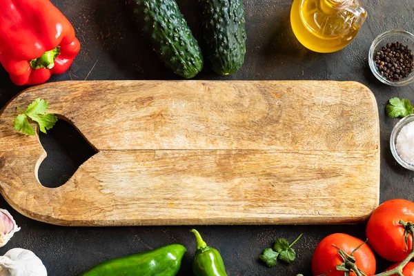 Endülüs Gazpacho Taze domates ve diğer sebzeler