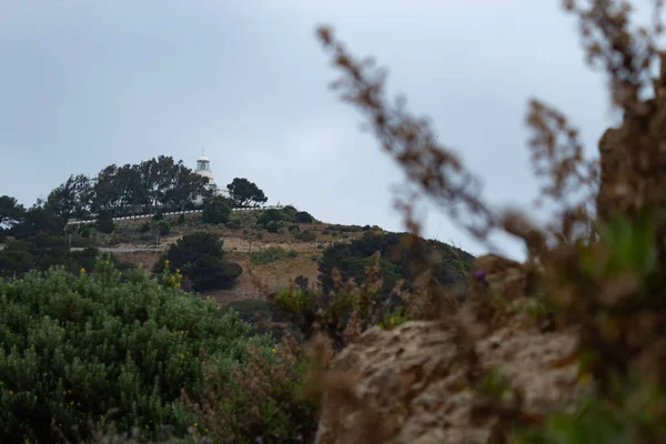 Vista Del Faro Ceuta Monte Hacho Día Nublado Con Plantas — Foto de Stock