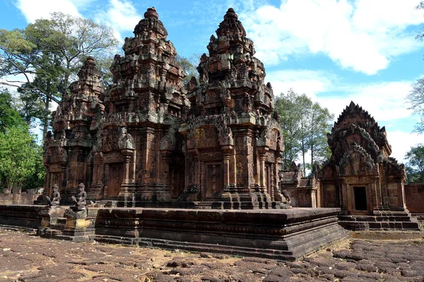 Templo no complexo Angkor, Siem Reap, Camboja . — Fotografia de Stock
