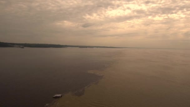 Aerial Sunset View Rio Negro Rio Solimoes Waterfront Amazonas Brazil — ストック動画