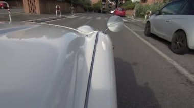 Roma, İtalya - 10 Kasım 2019: Triumph Tr3a 1959 Sürücüsü