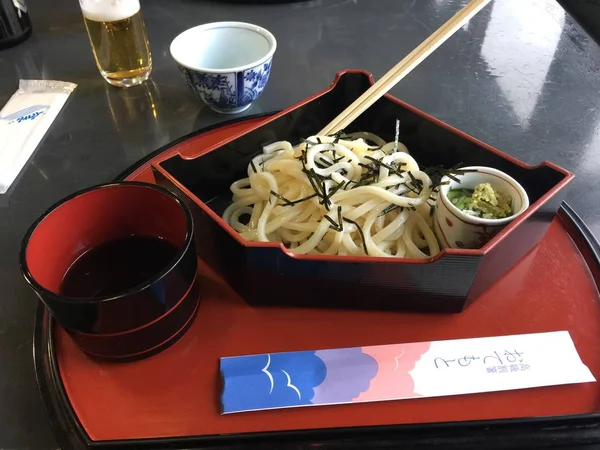 Um prato simples de udon frio em Kanazawa — Fotografia de Stock