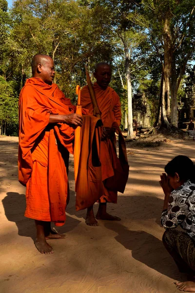 January 3rd 2017, Cambodia: Blessing of Buddhist monks — ストック写真