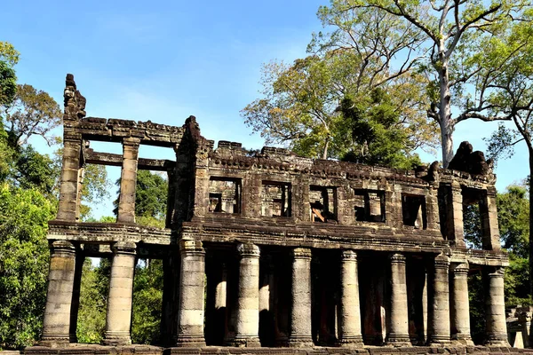 Widok na niesamowitą świątynię Preah Khan w kompleksie Angkor — Zdjęcie stockowe