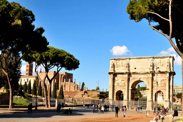 Março 2020 Roma Itália Vista Arco Constantino Com Poucos Turistas — Fotografia de Stock