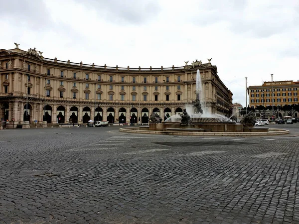 Mars 2020 Rom Italien Utsikt Över Republiktorget Utan Turister Grund — Stockfoto